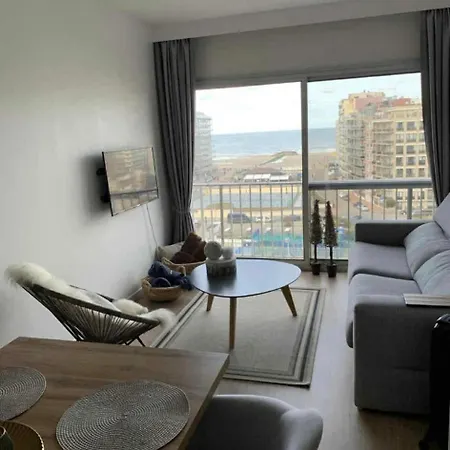 Stylish Renovated With Sea View Middelkerke